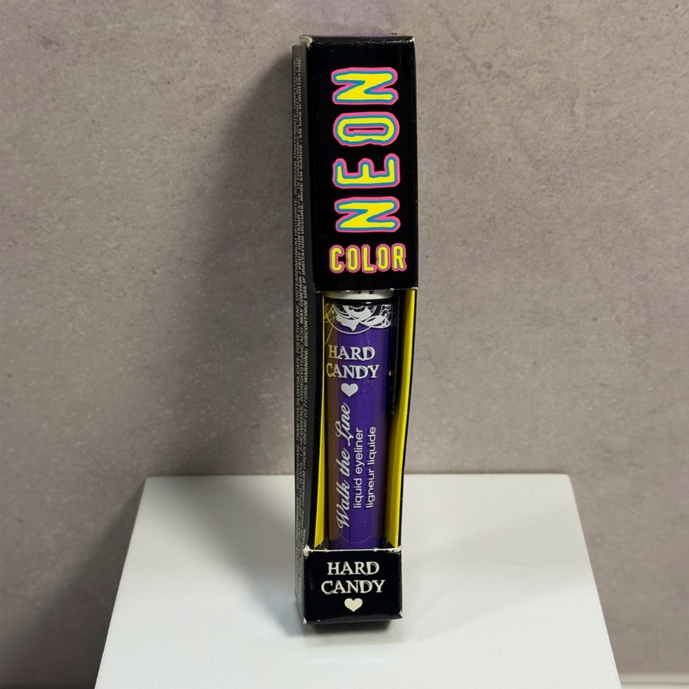 💕$10 Hard Candy Neon Purple liquid eyeliner